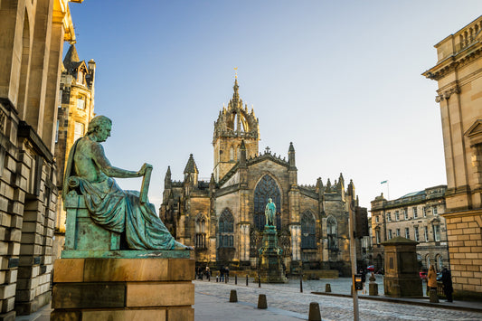 A Guide to Edinburgh's Historic Heart - The Royal Mile